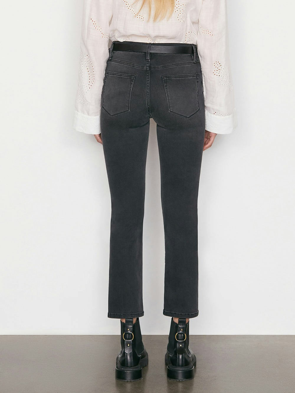 jeans back view alt:fit2